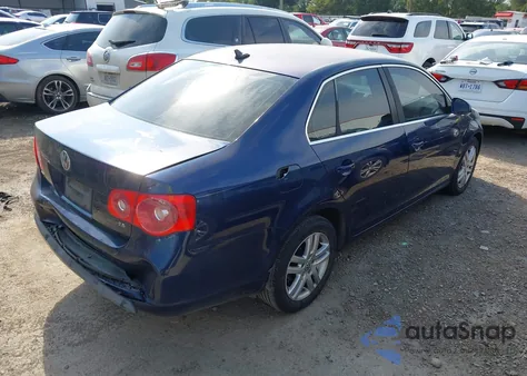 2007 Volkswagen Jetta 2.5 from USA, damaged, VIN 3VWRF81K17M104618